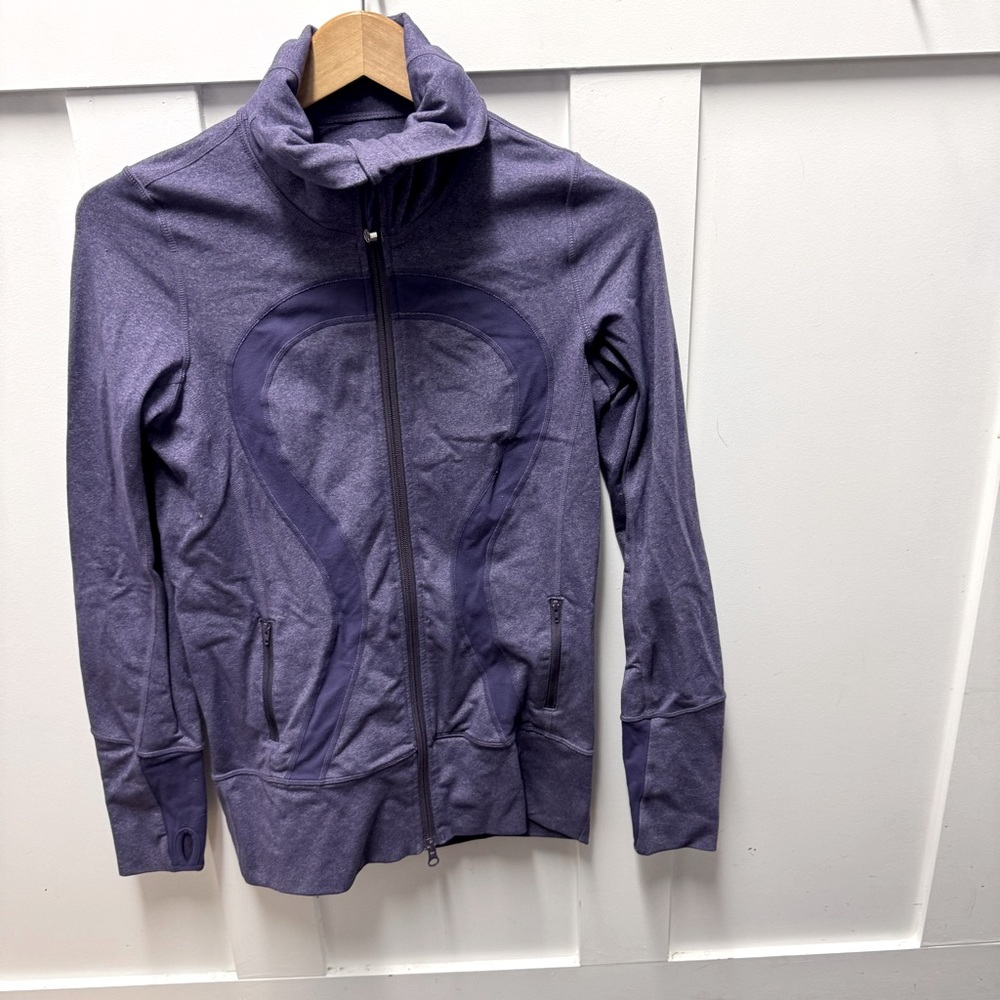 Lululemon purple zip up‎ sweater size 6